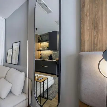 Apartment Aristotelian Virtues - Sophia *